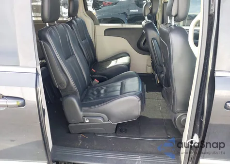 2015 Chrysler Town & Country Touring from USA, damaged, VIN 2C4RC1BG5FR706569